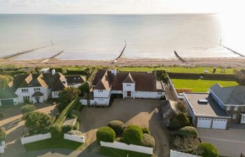 Seaward Horizon Holiday Home