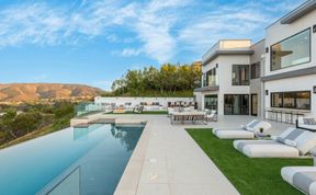 Photo of Peaceful Panorama