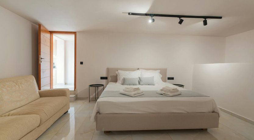 Photo of The Olive Quiet