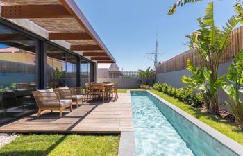Ericeira Modern Holiday Home