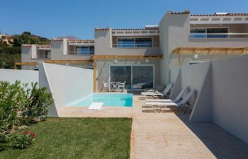 Ruby Shores Holiday Home