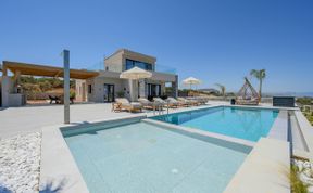 Photo of The Cretan Castle