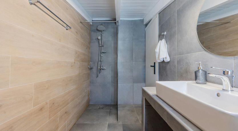 Photo of Azure Crest