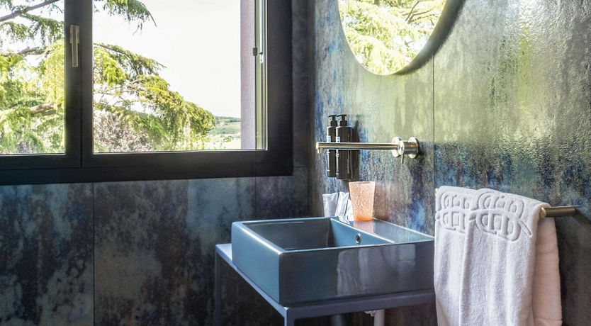 Photo of A Graceful Hideaway