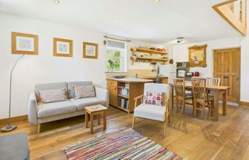 Pine & Bracken Holiday Home