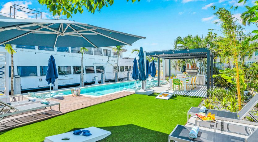 Photo of Canalside Abode