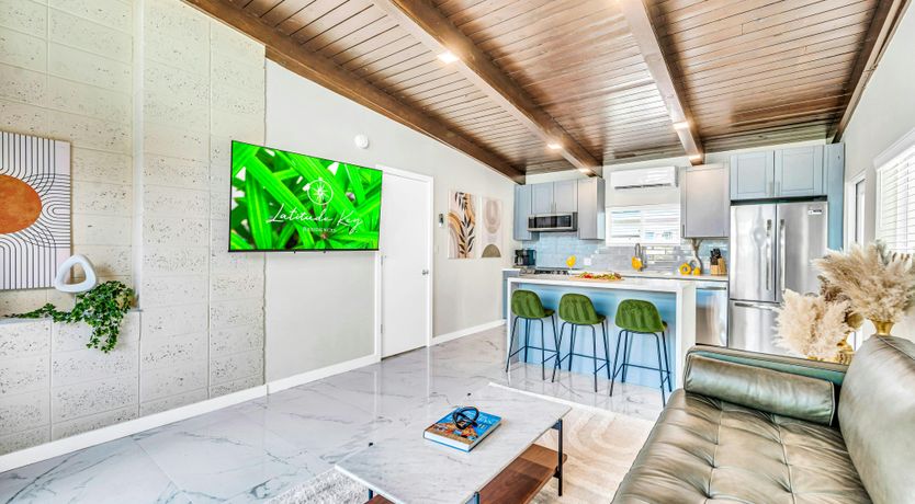 Photo of Canalside Abode