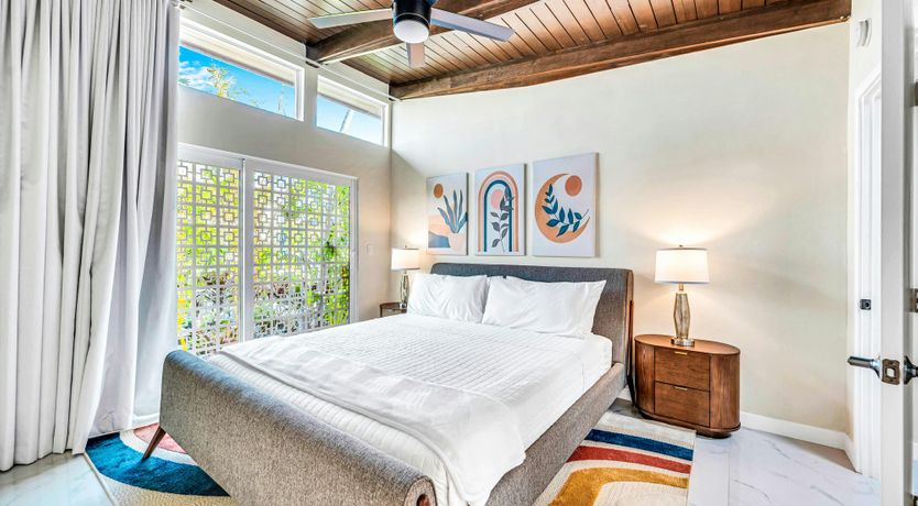Photo of Canalside Abode