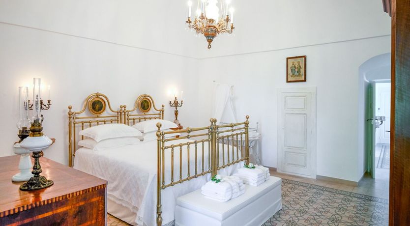 Photo of Mediterranean Sunhouse