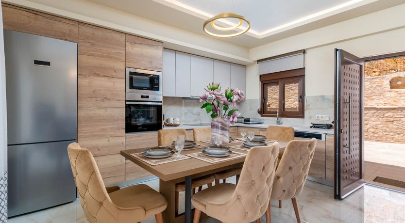 Photo of Serene Hilltop Outlook