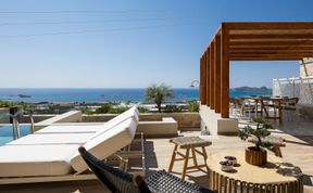 Photo of Cretan Serenade