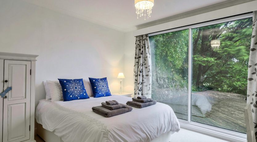 Photo of Estuary's Ebb