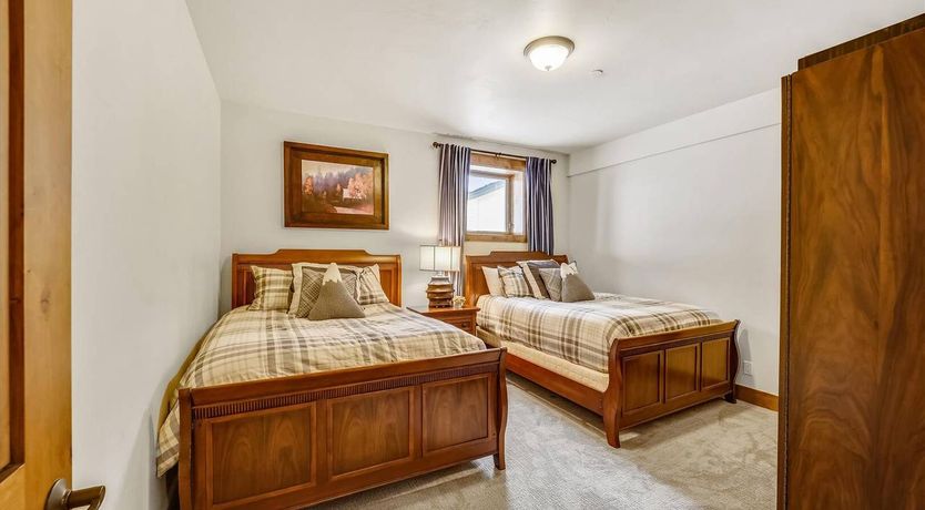 Photo of Elevated Peaks Serenity