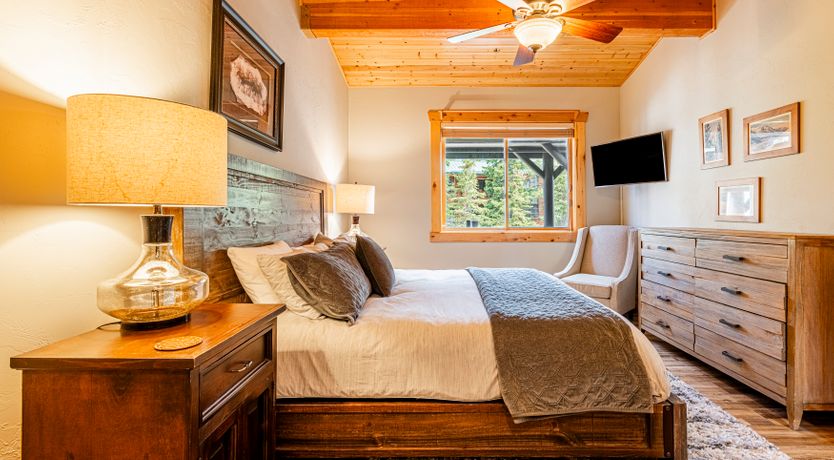 Photo of Mornings on the Mountain
