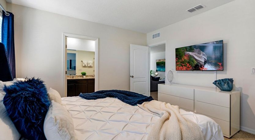 Photo of Lake View Lounging