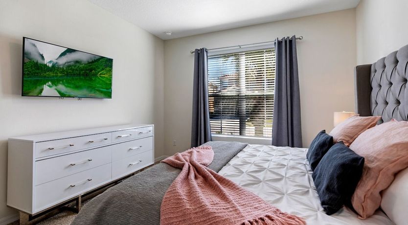 Photo of Lake View Lounging