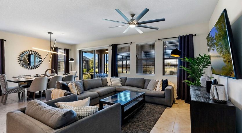 Photo of Lake View Lounging