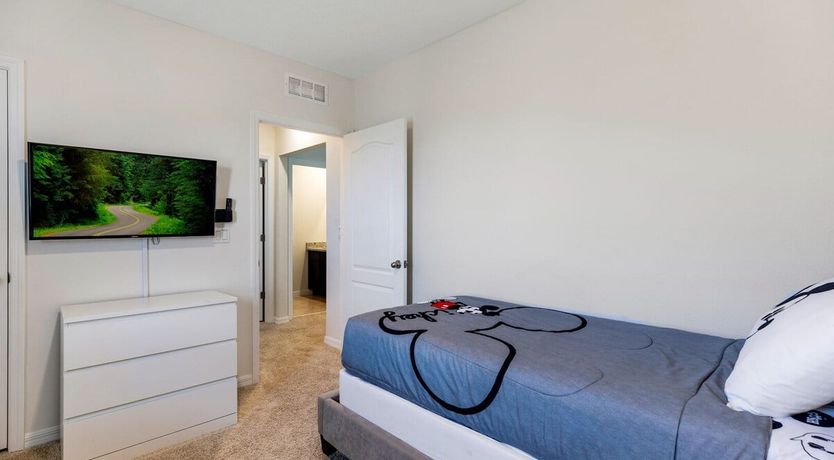 Photo of Lake View Lounging