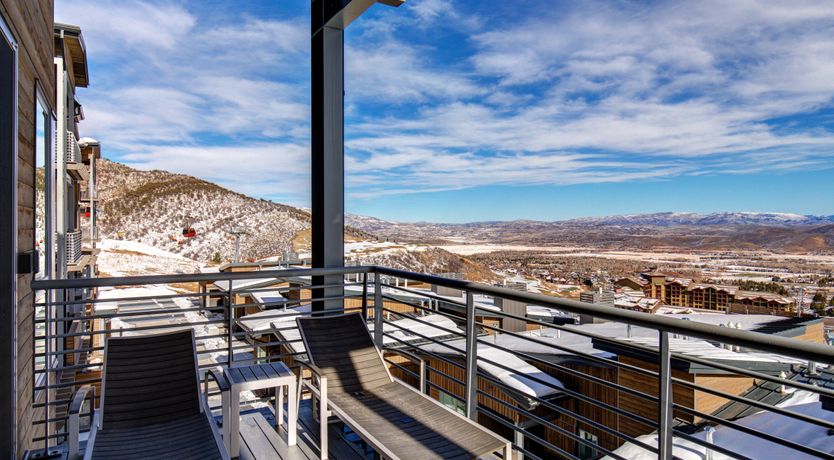 Photo of Alpine Foothills