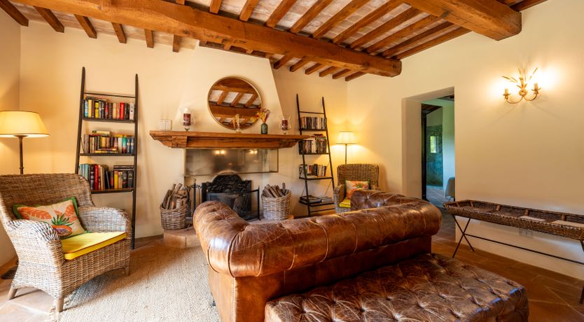 Photo of A Sunny Villa