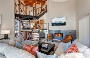 Premier Mountain Residence Holiday Home