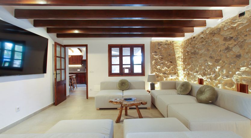Photo of Sunset Hills Hideaway