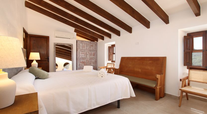 Photo of Sunset Hills Hideaway