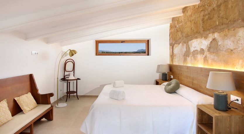 Photo of Sunset Hills Hideaway