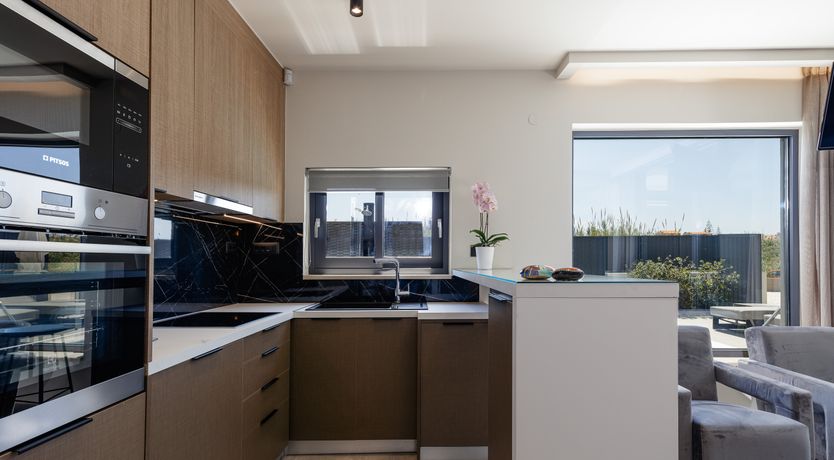 Photo of Olive & Timber