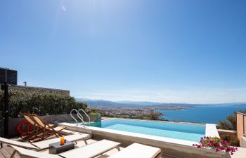Cretan Sunshine Holiday Home