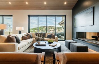 Moon Place Holiday Home