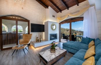 Stony Shores Holiday Home