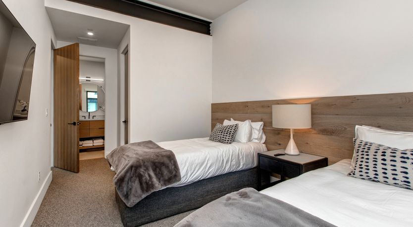 Photo of Echo Summit