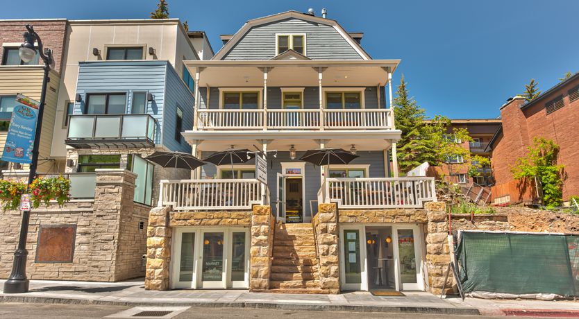 Photo of Main Street Muse