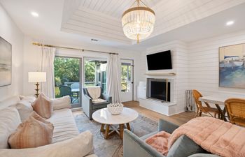 Lagoon Cove Holiday Home