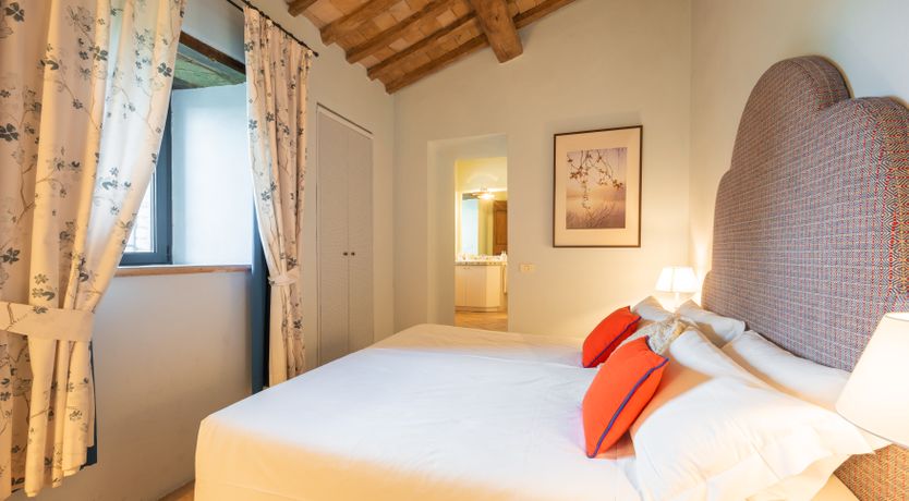 Photo of Mellow Jewel