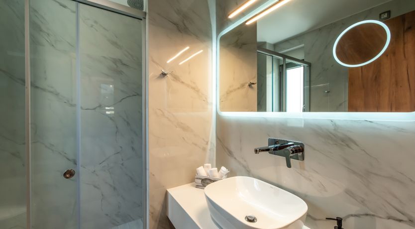 Photo of White Shores