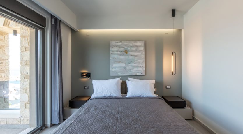 Photo of White Shores