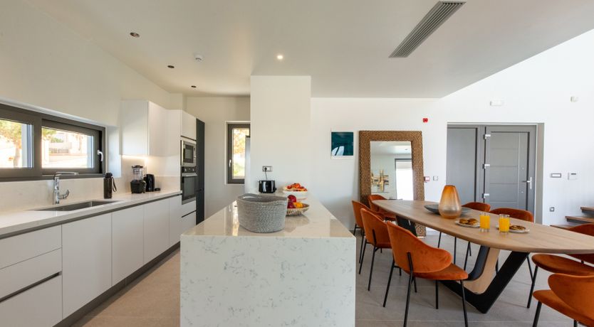 Photo of White Shores