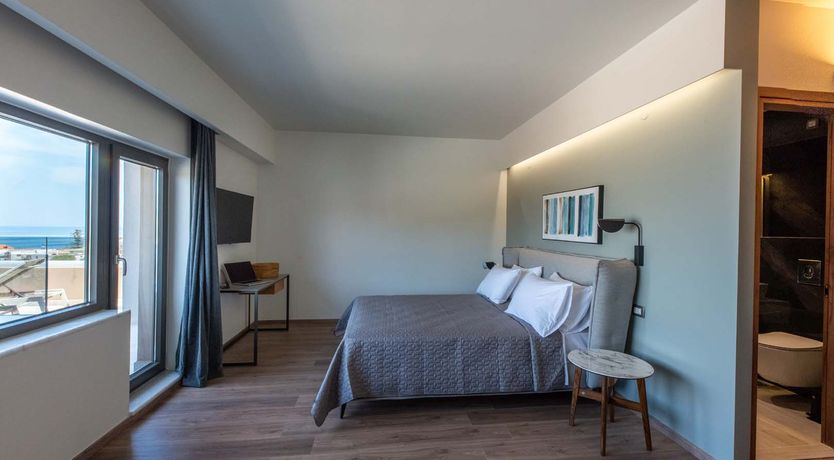 Photo of White Shores