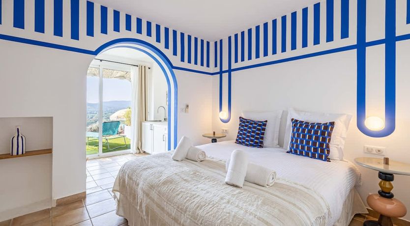 Photo of Grimaud Chic