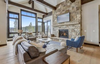 Sky Light Horizon Holiday Home