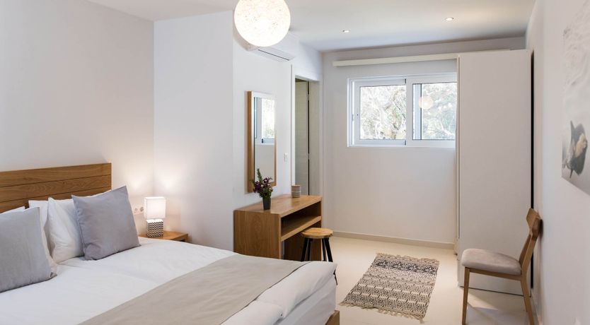 Photo of Moon Light Cove