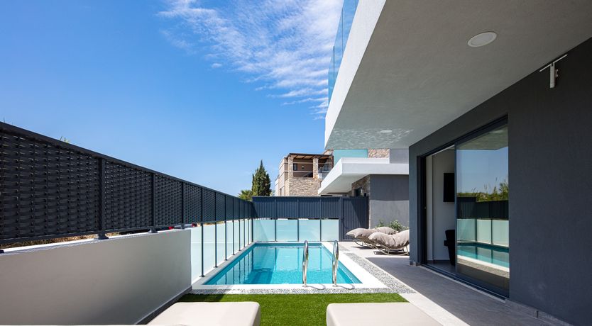 Photo of Cretan Coastal Crown