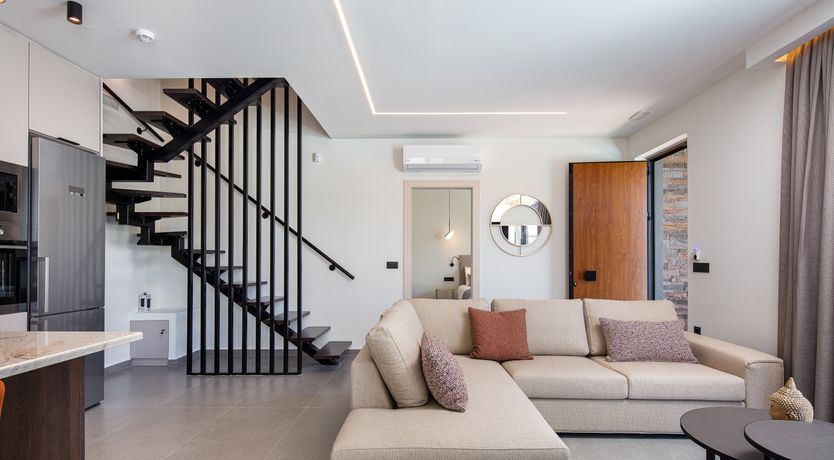 Photo of Cretan Coastal Crown