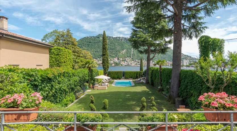 Photo of Vivid Retreat