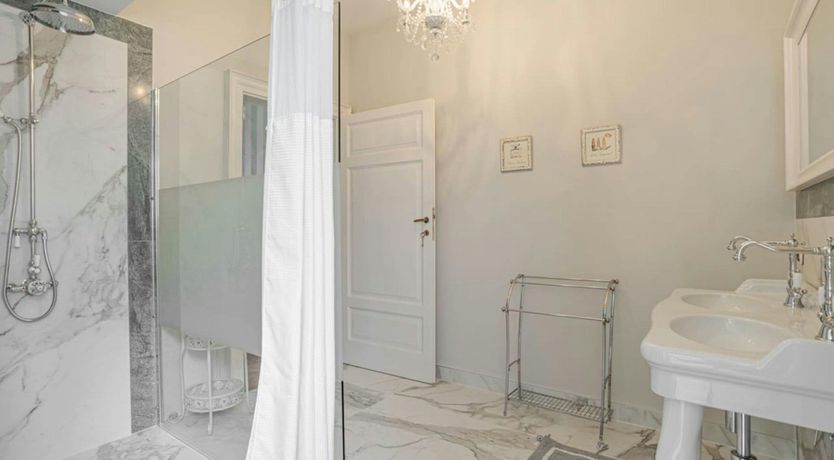 Photo of Vivid Retreat