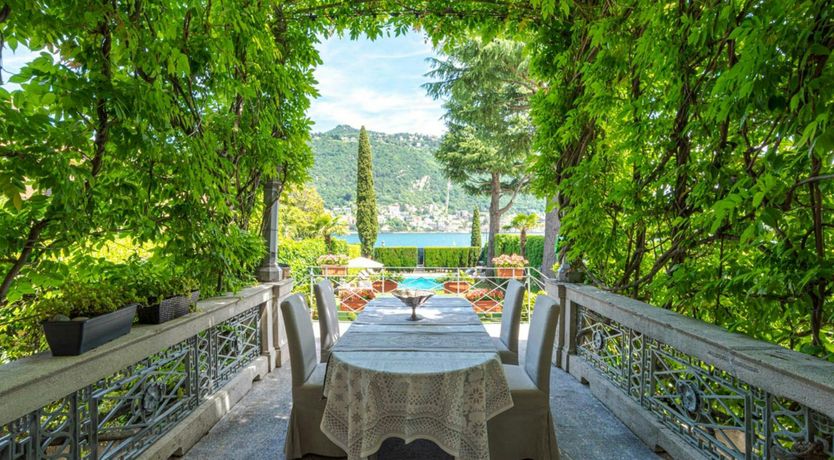 Photo of Vivid Retreat