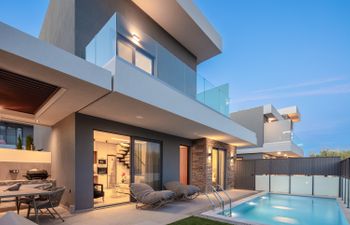 Sea Breeze Bliss Holiday Home