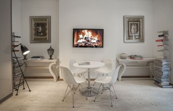 Retail Paradise Holiday Home